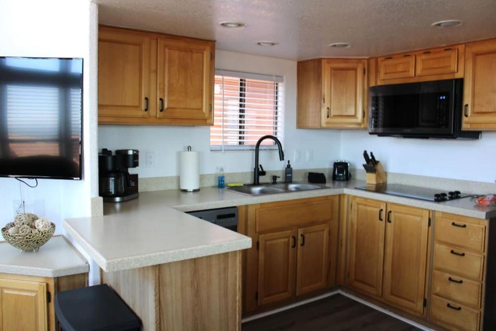 Oceanview Cabin 20, Private Jacuzzi &Large Deck
